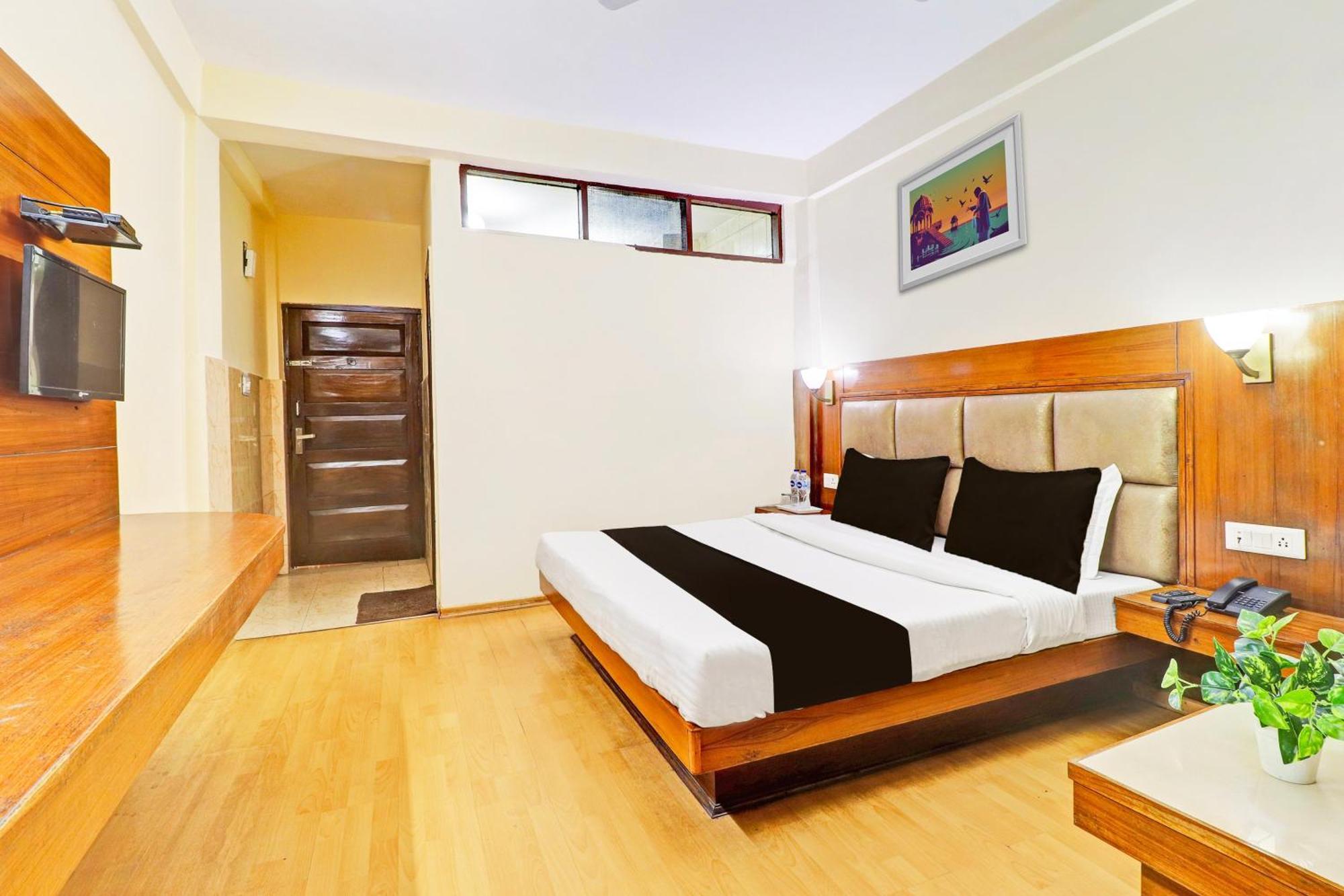 แคปิตัล โอ 3639 โฮเต็ล ไพโอเนียร์ Hotel มัสซูรี ภายนอก รูปภาพ